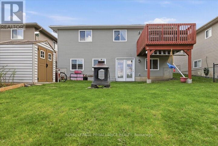 Property Photo:  189 Nicholas Street  ON K8V 6E8 