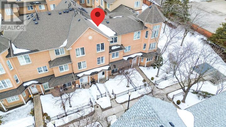 Property Photo:  12 St Moritz Way 17  ON L3R 4E8 