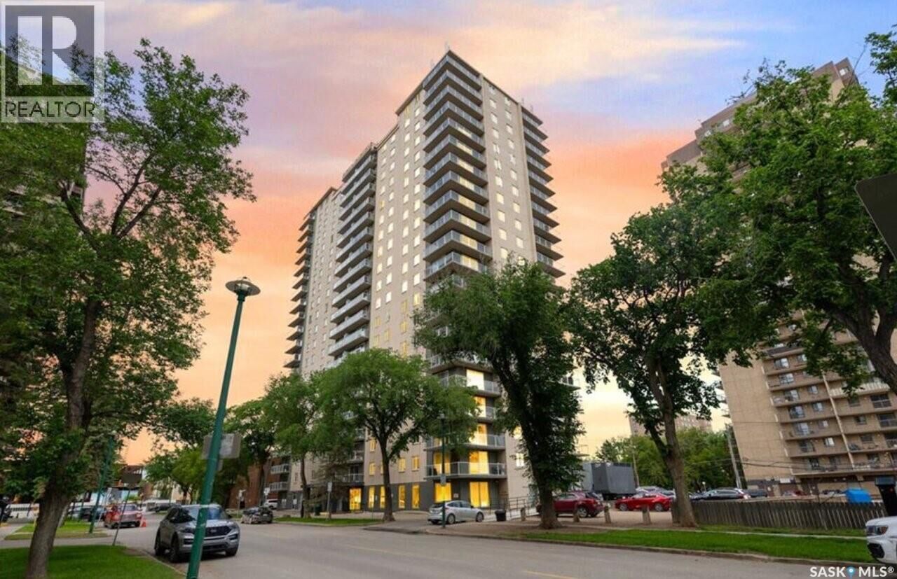 Property Photo:  1804 320 5th Avenue N  SK S7K 2P5 
