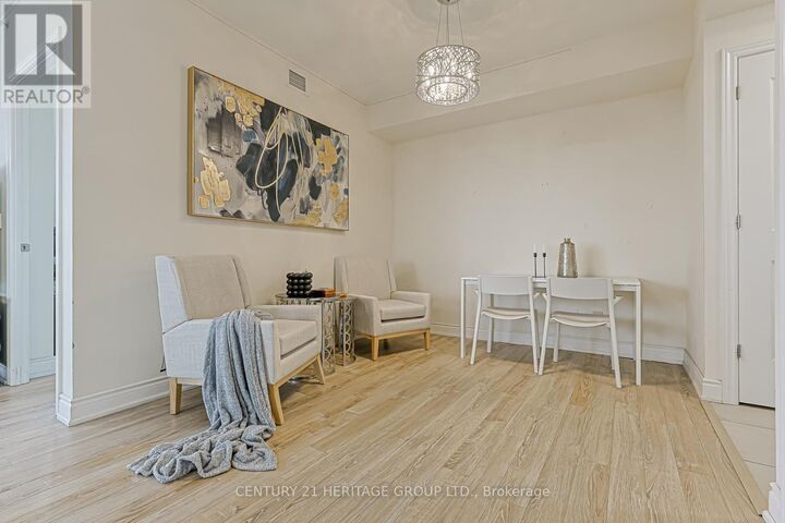 Property Photo:  9090 Yonge Street 1002  ON L4C 6Z9 