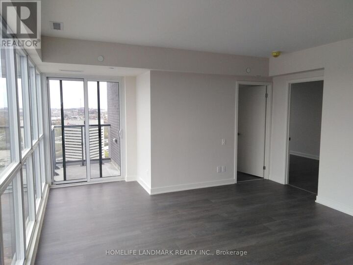 Property Photo:  6 Sonic Way South 2604  ON M3C 0P1 
