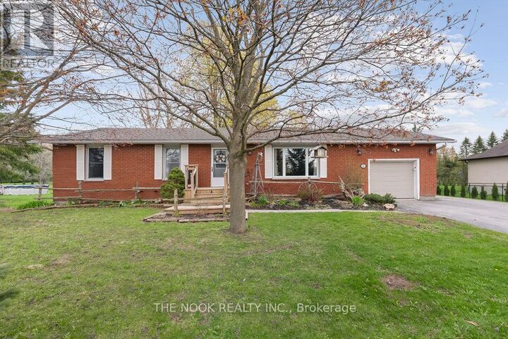 Property Photo:  16 Robmar Crescent  ON K0M 2J0 