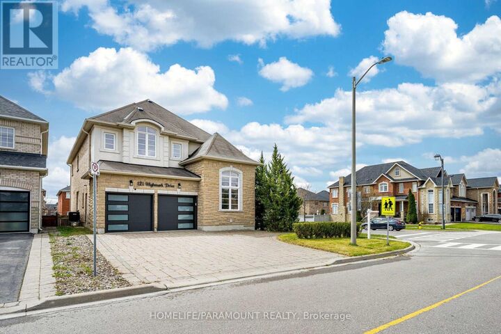 Property Photo:  121 Highmark Drive  ON L4H 0J6 