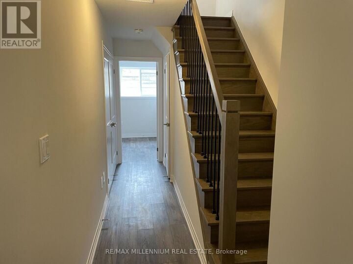 Property Photo:  51 Sparrow Avenue 24  ON N1T 0E5 
