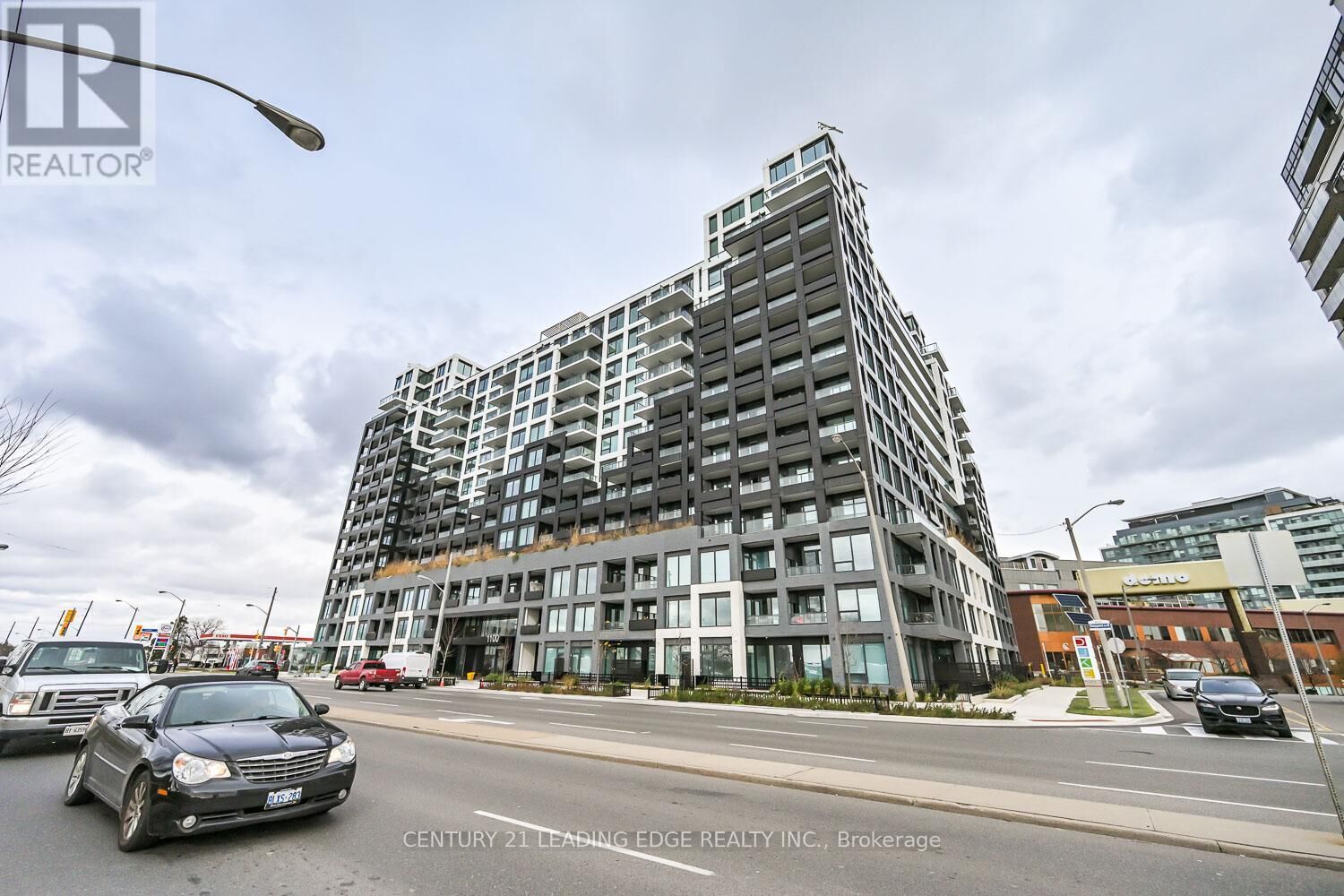Property Photo:  1100 Sheppard Avenue West Lph10  ON M3K 0E4 
