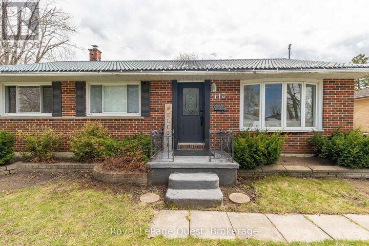 Property Photo:  113 North Street West  ON L3V 3S7 