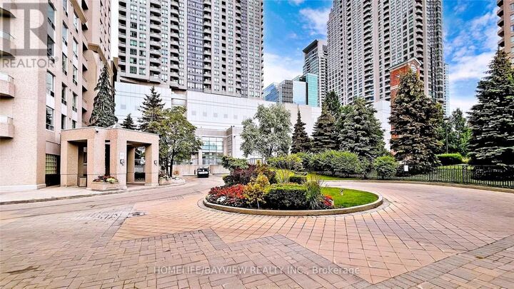 Property Photo:  18 Hillcrest Avenue 1708  ON M2N 6T5 