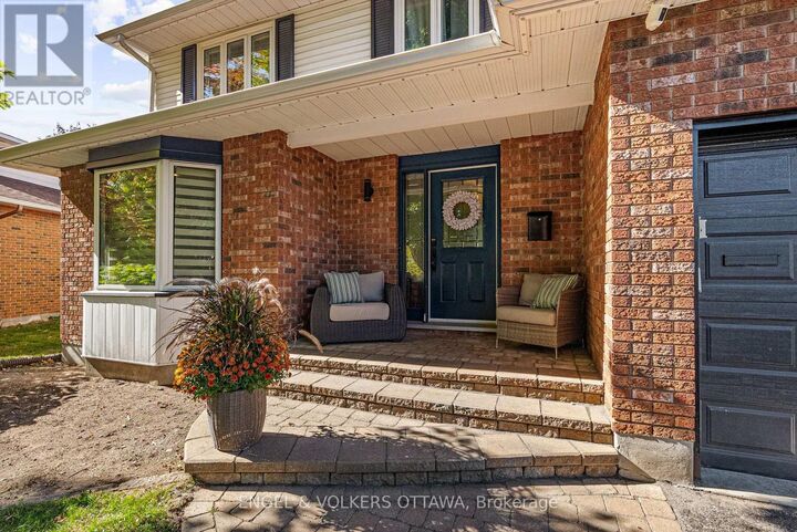 Property Photo:  12 Mancil Drive  ON K2J 2J5 