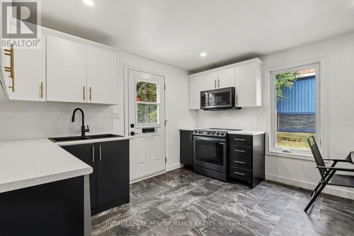 Property Photo:  3165 County 15 Road  ON K0B 1G0 