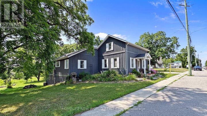 Property Photo:  18770 Leslie Street  ON L0G 1V0 