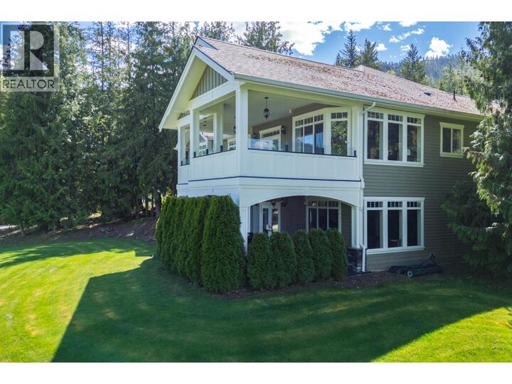 Photo de la propriété:  1446 Huckleberry Drive  BC V0E 2W2 