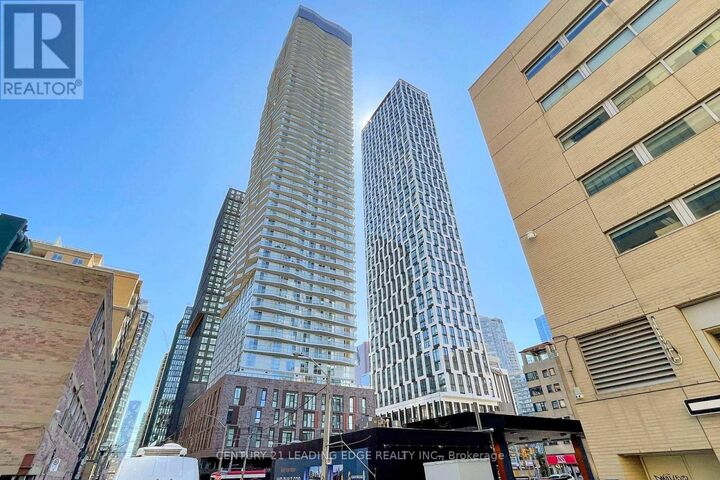Property Photo: 100 Dalhousie Street 4102 ON M5B 0C7