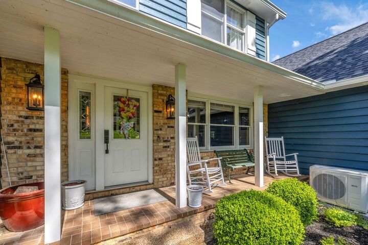 Property Photo:  1909 Shore Oak Drive  IL 62521 