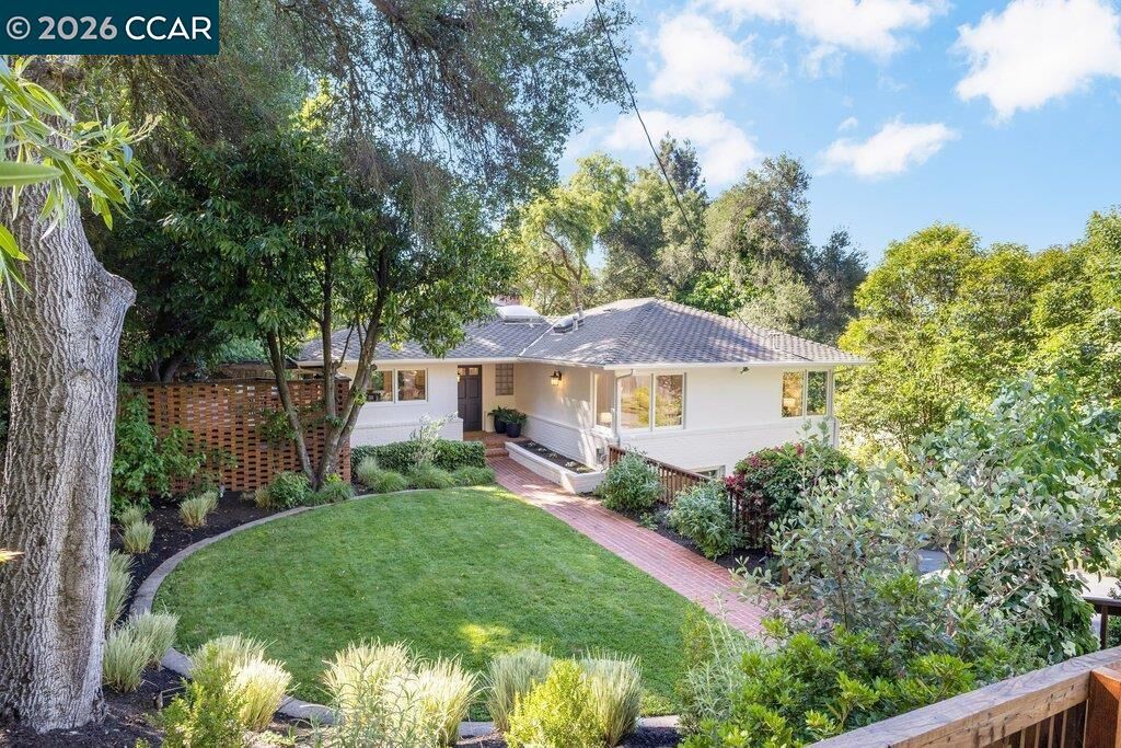 Property Photo:  32 Las Vegas Road  CA 94563 