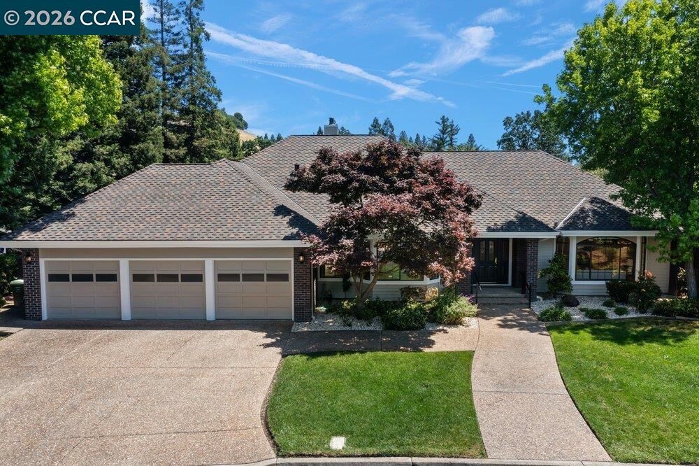 Property Photo:  306 Maverick Ct  CA 94549 