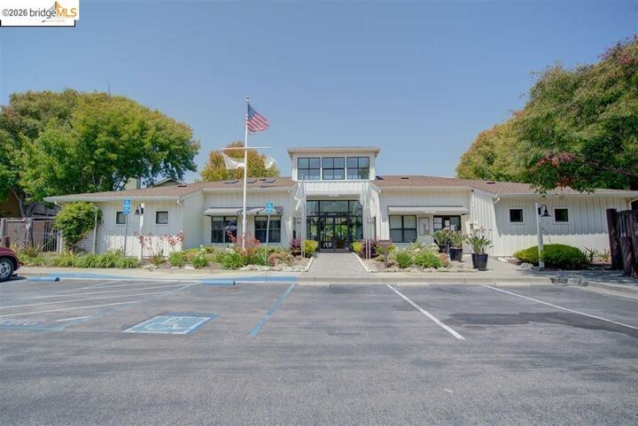Property Photo:  91 Schooner Ct  CA 94804 