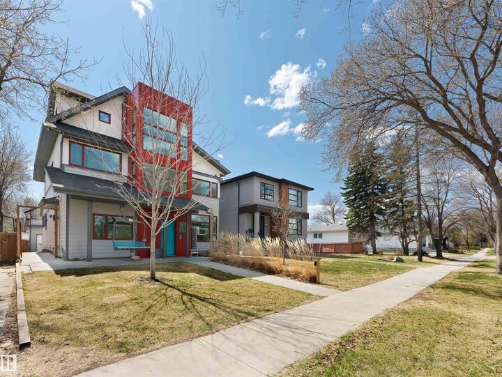 Property Photo:  11251 79 Avenue NW  AB T6G 0P2 