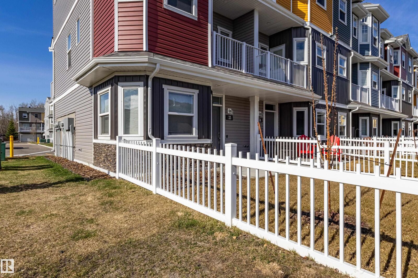 Property Photo:  150 Everitt Dr 33  AB T8N 7R8 