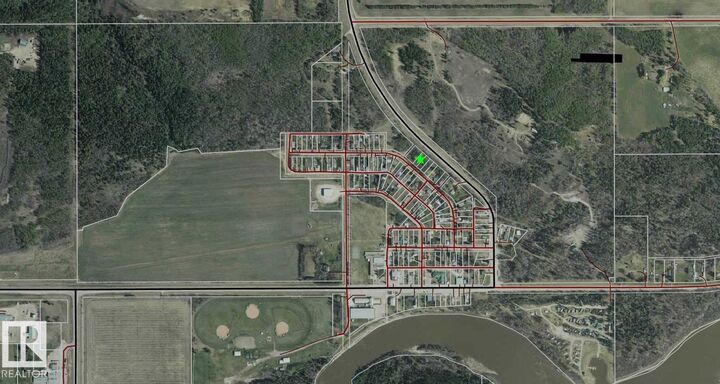 Property Photo:  33 Crescent Drive  AB T0G 1A0 