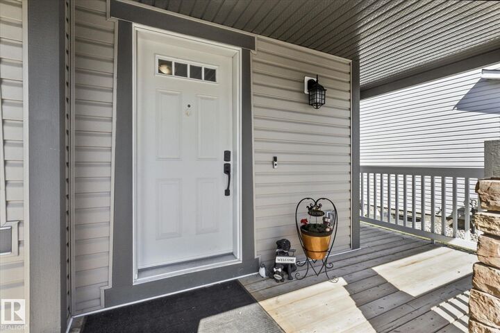 Property Photo:  552 178A Street SW  AB T6W 2L4 