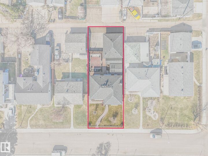 Property Photo:  13532 113 Street NW  AB T5E 5B1 