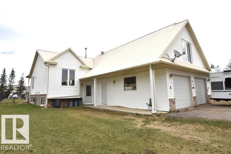 Property Photo:  5104 49 Avenue  AB T0A 3C0 