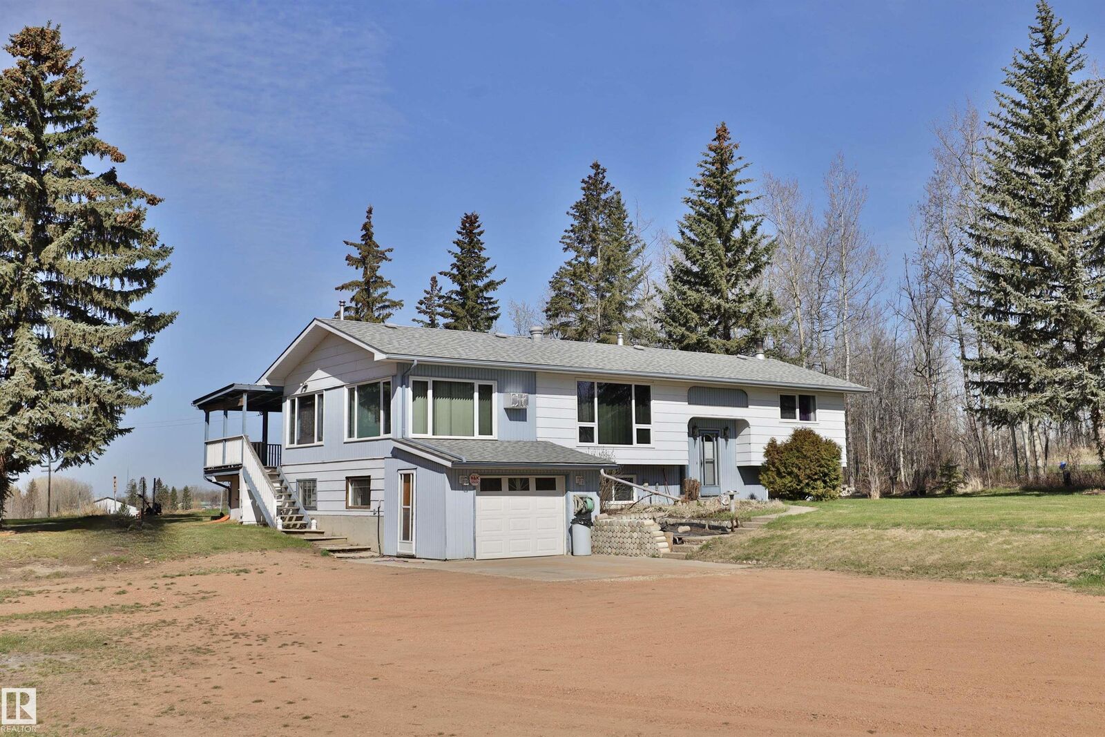 Property Photo: 4701 22 Street AB T0C 2C0