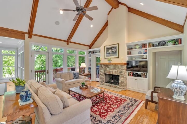 Property Photo:  124 Kingshead Road  SC 29690 