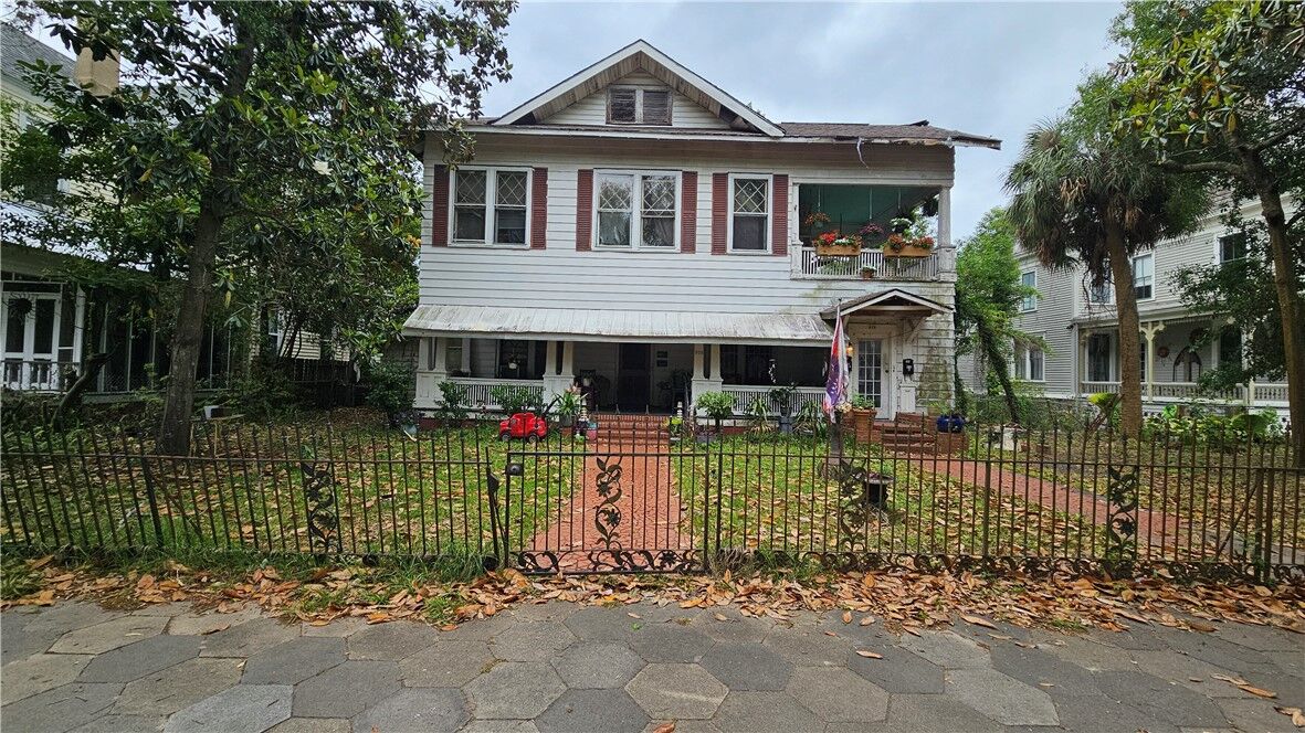 Property Photo:  916 Union Street  GA 31520 