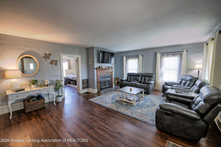 Property Photo:  8250 Oneida  MI 48837 