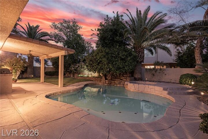Property Photo:  8513 Estrelita Drive  NV 89128 