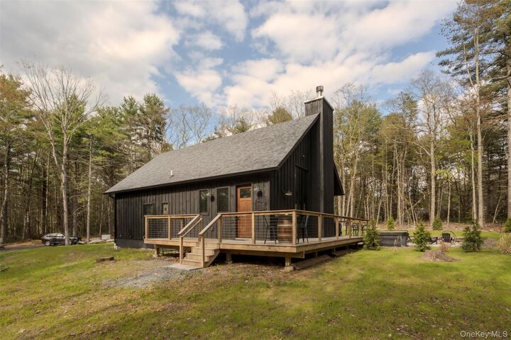 Property Photo:  1365 Forestburgh Road  NY 12737 
