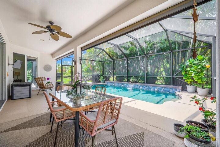 Property Photo:  342 River Enclave Court  FL 34212 