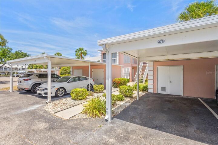 Property Photo: 436 Cerromar Lane 478 FL 34293