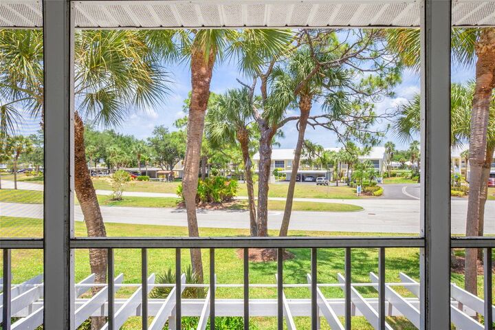 Property Photo:  436 Cerromar Lane 478  FL 34293 