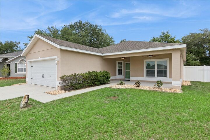 Property Photo:  3427 Wild Ocelot Court  FL 32724 