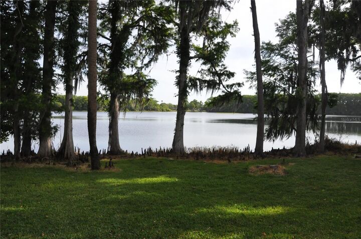 Property Photo: 507 Northlake Drive 507 FL 32773