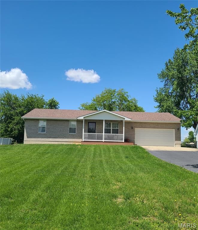 Property Photo:  1231 Bahamas Drive  IL 62025 