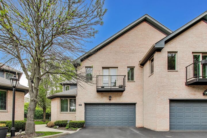 Property Photo:  1784 Chestnut Avenue  IL 60025 