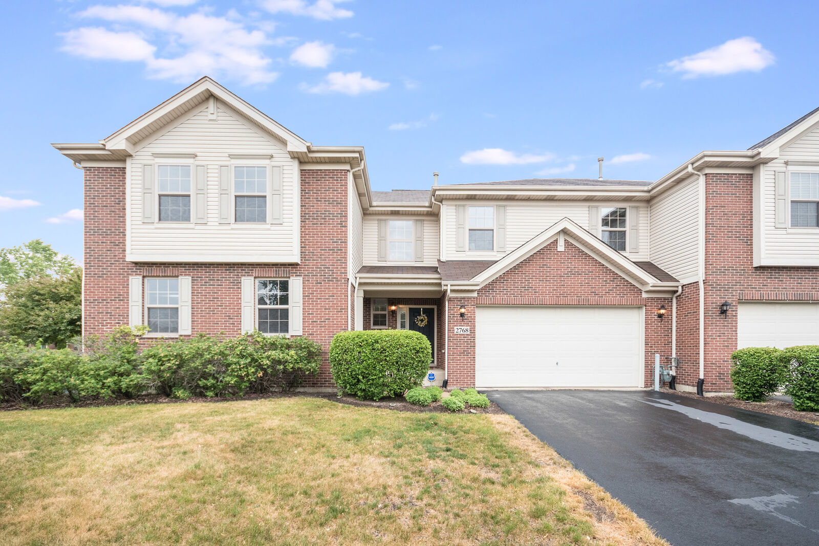 Property Photo:  2768 Blakely Lane 2768  IL 60540 