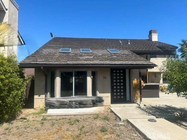 Property Photo:  75 Adams Avenue  CA 92648 