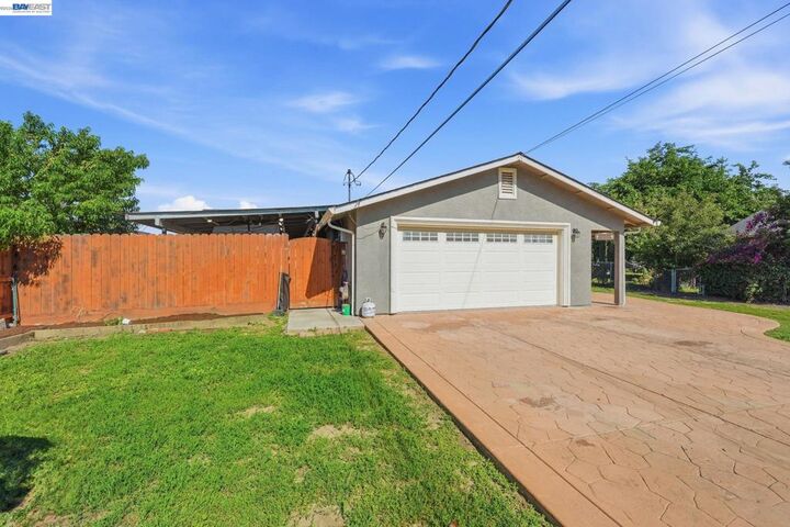 Property Photo:  10378 S Priest  CA 95231-9708 