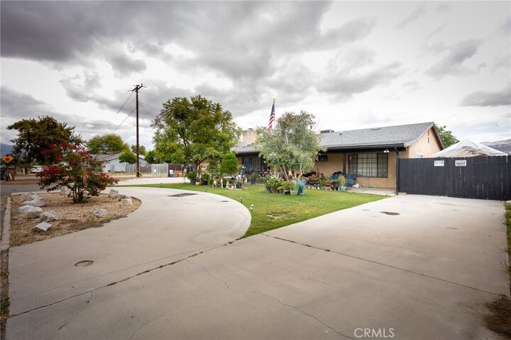 Property Photo:  42385 Mayberry  CA 92544 