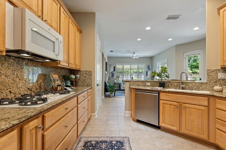Property Photo:  2356 Winding Way  CA 95648 
