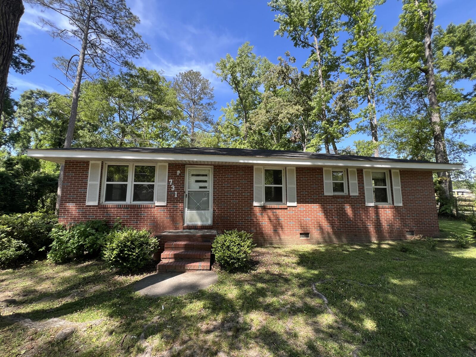 Property Photo:  731 Hillcrest Drive  GA  