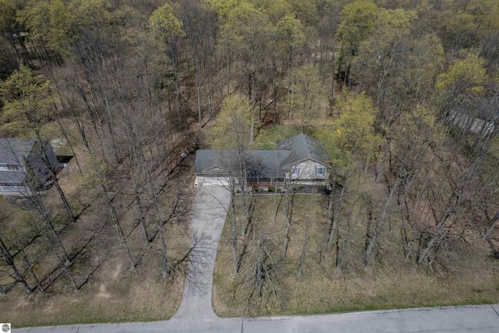 Property Photo:  9814 Bobbys Trail  MI 49684 