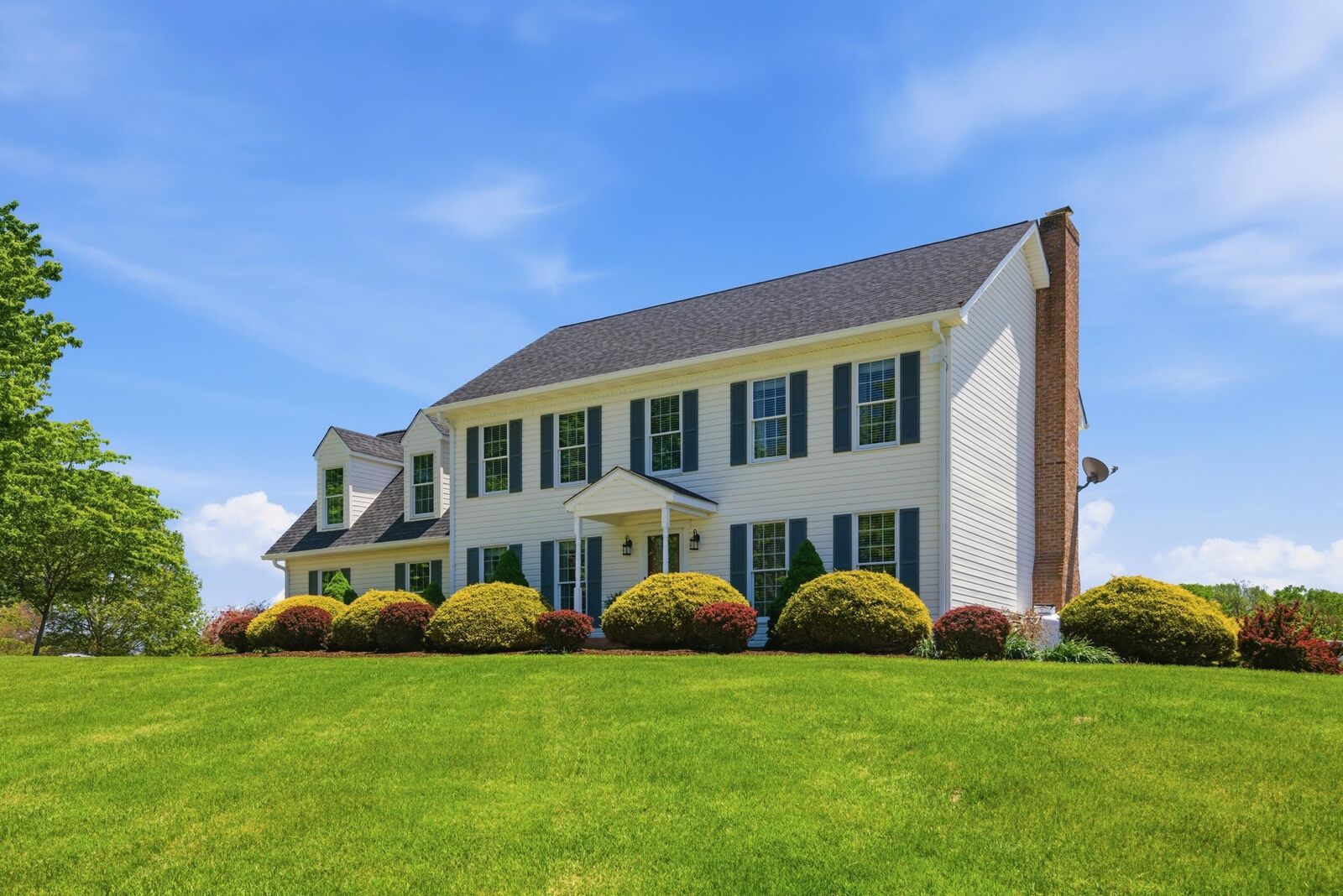 Property Photo:  1305 Red Hawk Run  VA 24073 