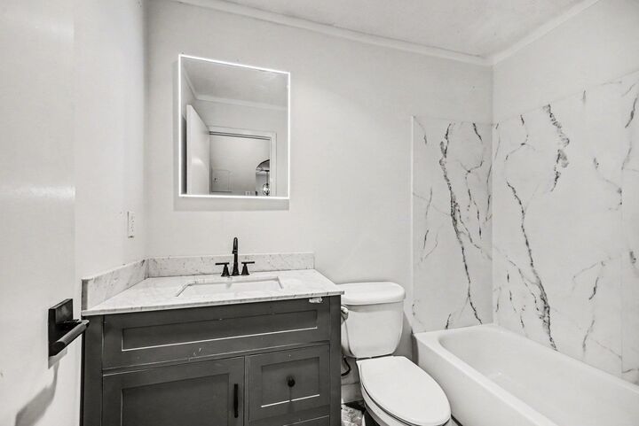 Property Photo: 7330 York Avenue S 1031 MN 55435