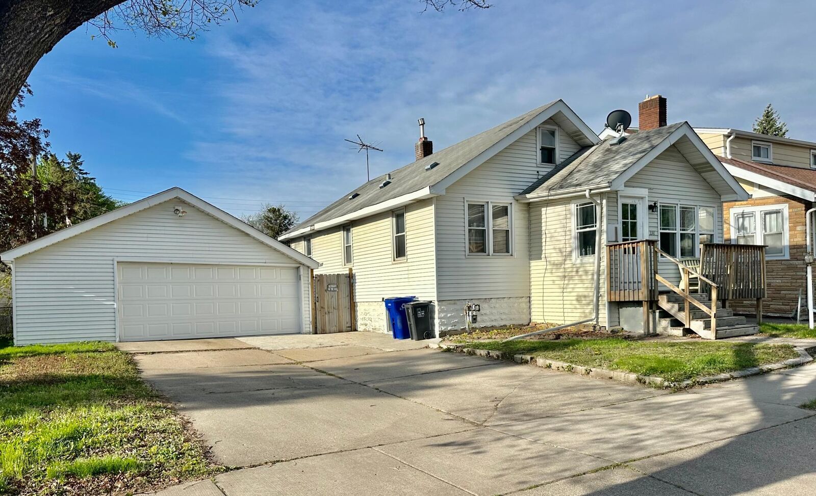 Property Photo:  338 Blair Avenue  MN 55103 