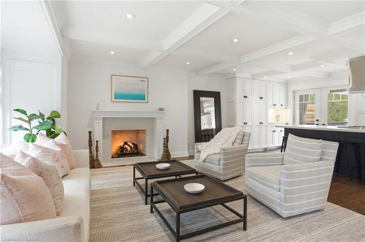Property Photo:  735 George Street  ON L7R 2V8 
